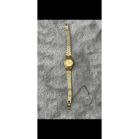 Vintage Seiko  Women Watch Gold Tone Gold Dial Round 2Y00-0019 !! Parts/Repair ! - Picture 14 of 14